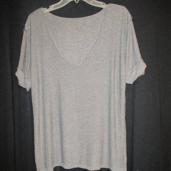 Unbranded Gray Short Sleeves Scoop Neck Pullover Casual Top -- Final Price - Picture 4 of 7